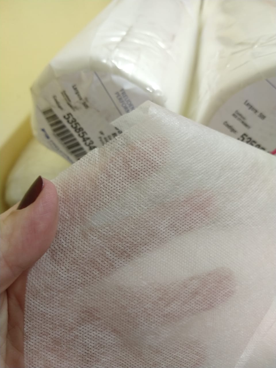 Entretela Hidrossolúvel COS-541 ----- (1,6m x 1,0m) Freudemberg