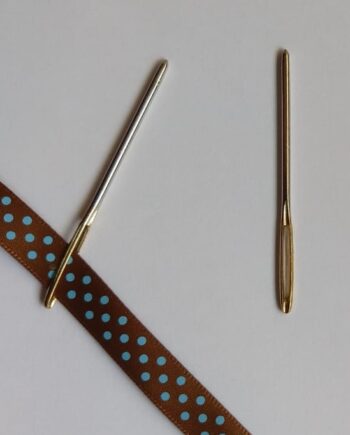 Agulha passa fitas olho grande